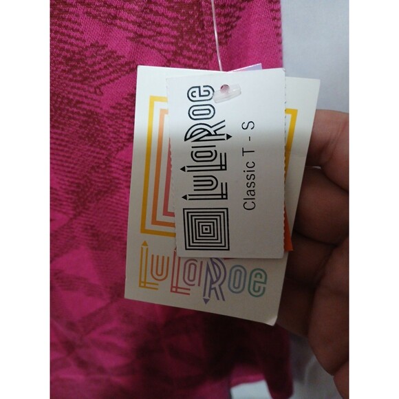 Lularoe Classic T Size Small Pink Shirt Top Nwt - Picture 3 of 7